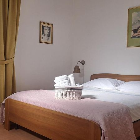 Appartamento Cas'Ape Isernia Esterno foto